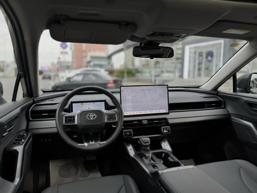 Toyota RAV4 VI (XA60) Новосибирск  - изображение 11