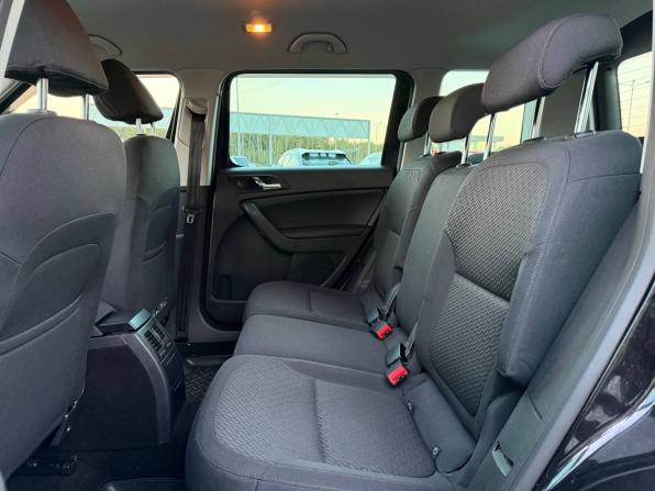 Skoda Yeti I Рестайлинг с пробегом 2014 года, цена 1 175 000 рублей, 188736 км, внедорожник, Автокод Объявления