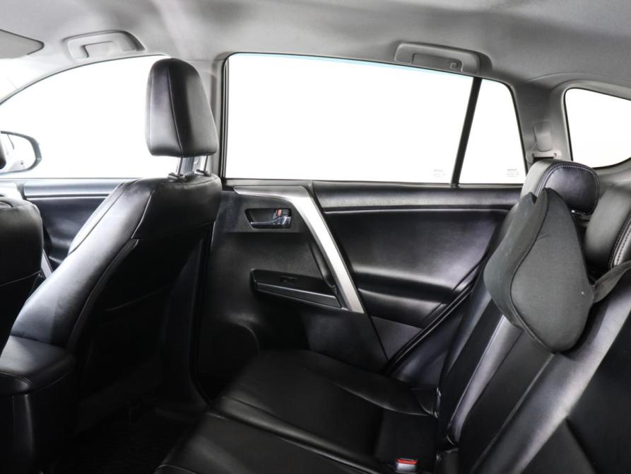 Toyota RAV4 IV (XA40) Рестайлинг Химки  - изображение 12