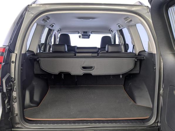 Toyota Land Cruiser Prado 150 Series Рестайлинг 3 с пробегом 2022 года, цена 7 990 000 рублей, 30746 км, внедорожник, Автокод Объявления