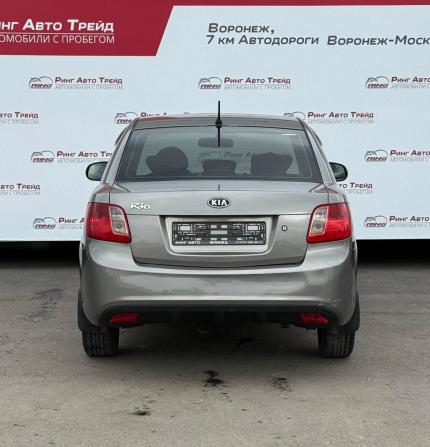 Kia Rio II Рестайлинг с пробегом 2011 года, цена 420 000 рублей, 270000 км, седан, Автокод Объявления