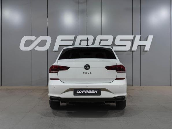 Volkswagen Polo VI с пробегом 2020 года, цена 1 519 000 рублей, 120775 км, лифтбек, Автокод Объявления