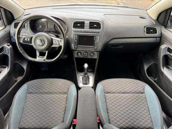 Volkswagen Polo V Рестайлинг с пробегом 2019 года, цена 989 000 рублей, 116507 км, седан, Автокод Объявления