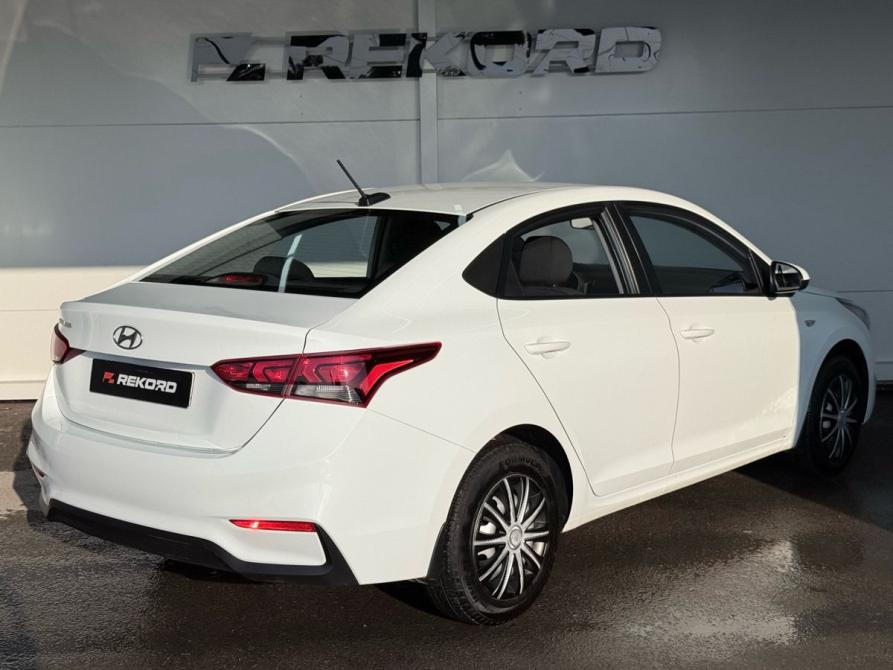 Hyundai Solaris II Уфа  - изображение 4