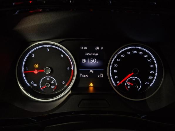 Volkswagen Multivan T6 Рестайлинг с пробегом 2020 года, цена 5 500 000 рублей, 110833 км, минивэн, Автокод Объявления