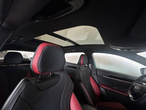 Geely Coolray I Рестайлинг с пробегом 2024 года, цена 2 370 000 рублей, 7184 км, внедорожник, Автокод Объявления