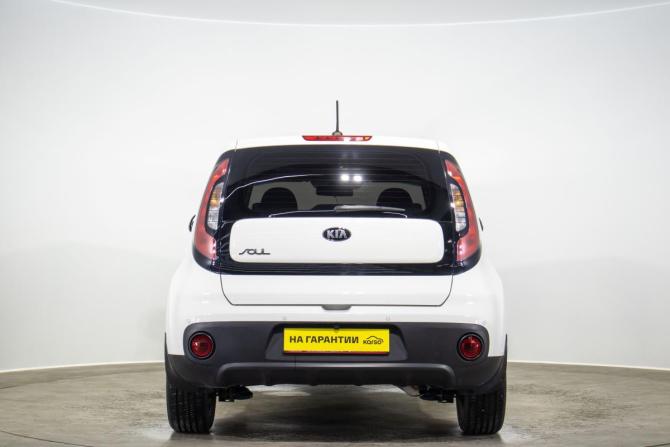 Kia Soul II Рестайлинг с пробегом 2018 года, цена 1 559 000 рублей, 78946 км, хэтчбек, Автокод Объявления