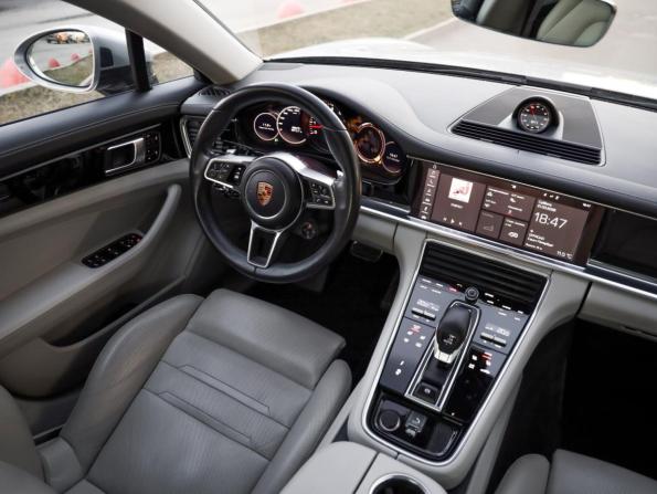 Porsche Panamera II с пробегом 2016 года, цена 5 989 000 рублей, 99872 км, лифтбек, Автокод Объявления