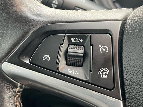 Opel Mokka I с пробегом 2013 года, цена 969 000 рублей, 104924 км, внедорожник, Автокод Объявления