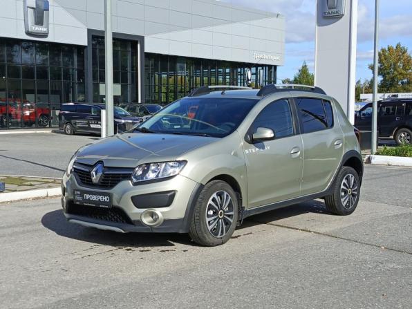 Renault Sandero II с пробегом 2017 года, цена 768 000 рублей, 39382 км, хэтчбек, Автокод Объявления