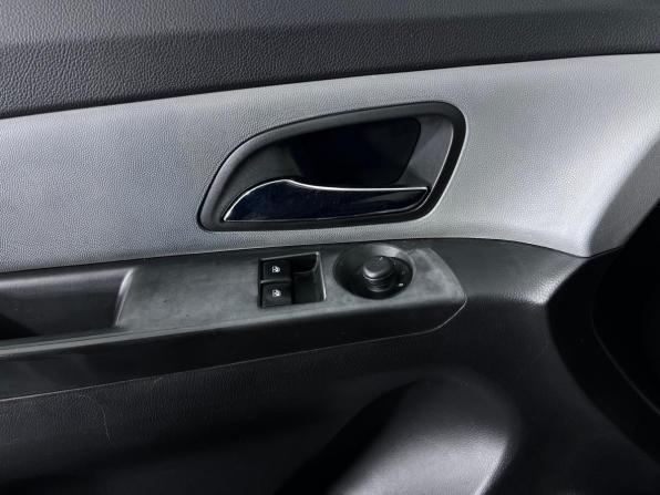 Chevrolet Cruze I с пробегом 2012 года, цена 677 000 рублей, 245910 км, хэтчбек, Автокод Объявления