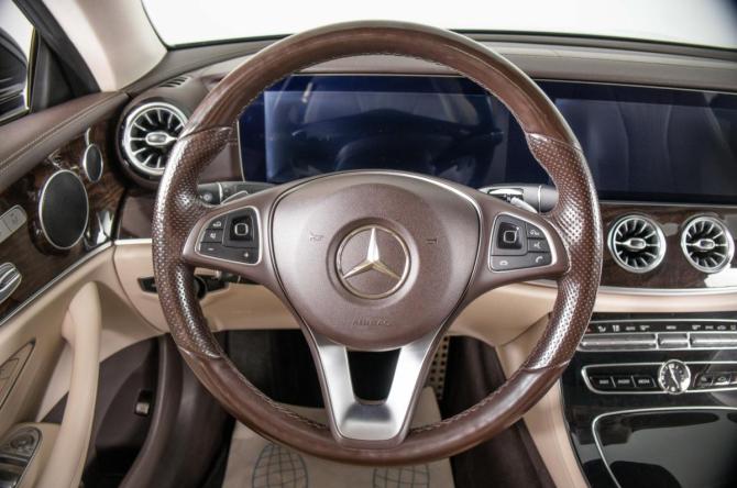 Mercedes-Benz E-Класс V (W213 S213 C238) с пробегом 2017 года, цена 3 549 000 рублей, 231700 км, купе-хардтоп, Автокод Объявления