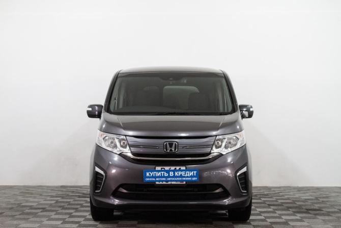 Honda Stepwgn V с пробегом 2019 года, цена 2 129 000 рублей, 114838 км, минивэн, Автокод Объявления
