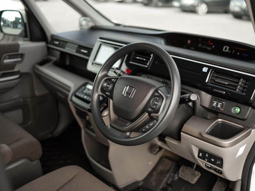Honda Stepwgn V Рестайлинг Ижевск  - изображение 8