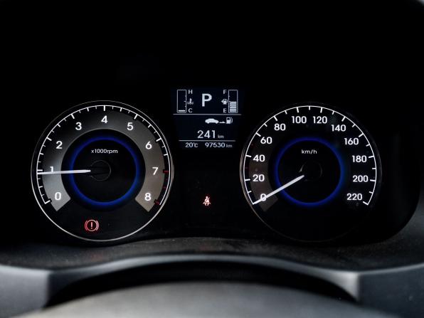Hyundai Solaris I Рестайлинг с пробегом 2016 года, цена 1 180 000 рублей, 95000 км, хэтчбек, Автокод Объявления