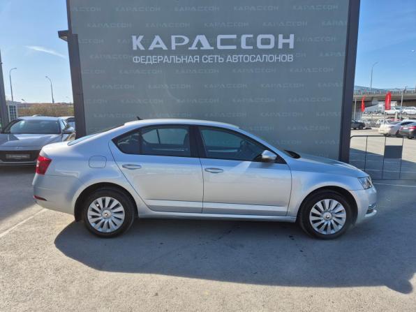 Skoda Octavia III (A7) Рестайлинг с пробегом 2020 года, цена 1 872 000 рублей, 130877 км, лифтбек, Автокод Объявления