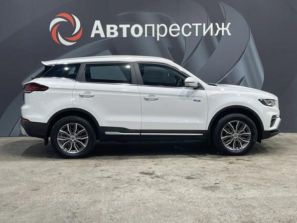 Geely Atlas Pro с пробегом 2023 года, цена 1 865 000 рублей, 80930 км, внедорожник, Автокод Объявления