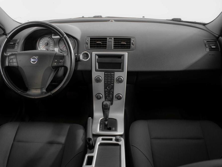 Volvo S40 II Рестайлинг Москва  - изображение 11