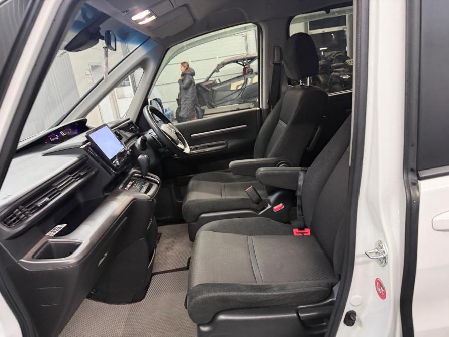 Honda Stepwgn V Рестайлинг Краснодар  - изображение 15
