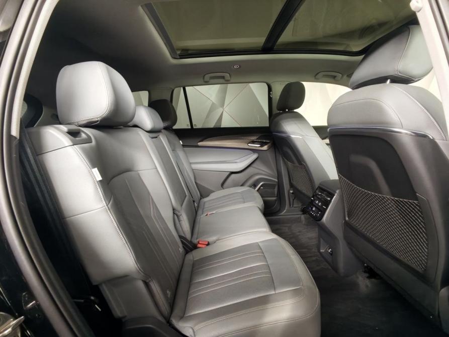 Audi Q6 Москва  - изображение 15