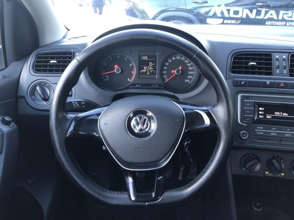 Volkswagen Polo V Рестайлинг с пробегом 2015 года, цена 860 000 рублей, 187141 км, седан, Автокод Объявления