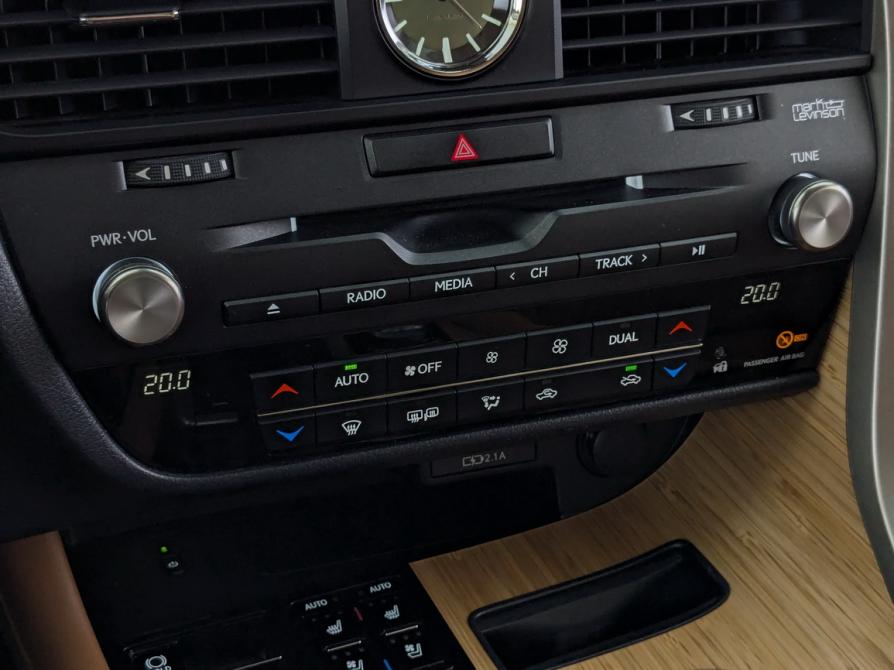 Lexus RX IV Рестайлинг Москва  - изображение 27