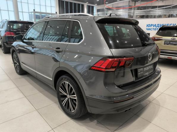 Volkswagen Tiguan II с пробегом 2019 года, цена 2 900 000 рублей, 141144 км, внедорожник, Автокод Объявления