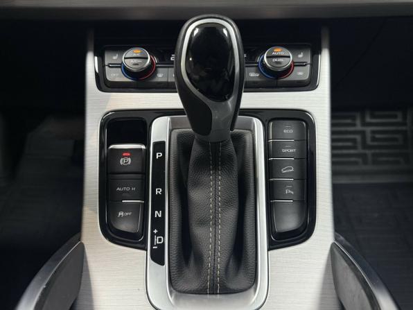 Geely Atlas I с пробегом 2018 года, цена 1 615 000 рублей, 55000 км, внедорожник, Автокод Объявления