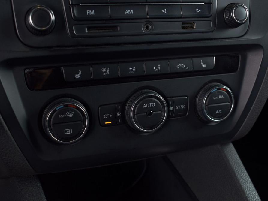 Volkswagen Jetta VI Рестайлинг Кемерово  - изображение 14