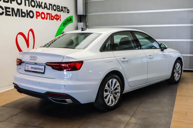 Audi A4 V (B9) Рестайлинг с пробегом 2021 года, цена 2 725 000 рублей, 44807 км, седан, Автокод Объявления