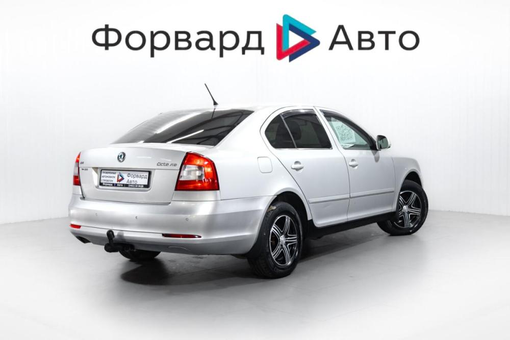 Skoda Octavia II (A5) Рестайлинг Тюмень  - изображение 8
