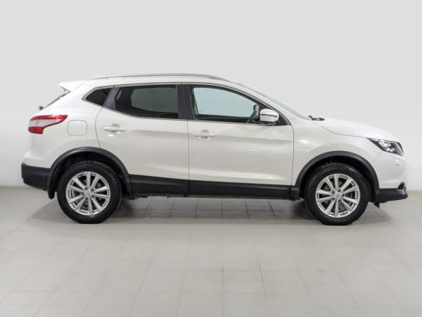Nissan Qashqai II с пробегом 2017 года, цена 1 990 000 рублей, 86950 км, внедорожник, Автокод Объявления