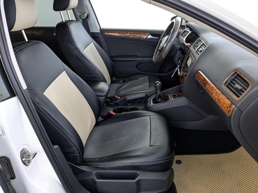 Volkswagen Jetta VI Москва  - изображение 24