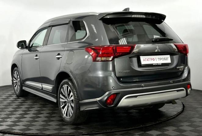 Mitsubishi Outlander III Рестайлинг 3 с пробегом 2019 года, цена 2 650 000 рублей, 155260 км, внедорожник, Автокод Объявления