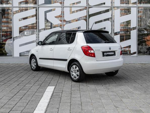 Skoda Fabia II Рестайлинг с пробегом 2013 года, цена 834 000 рублей, 100192 км, хэтчбек, Автокод Объявления