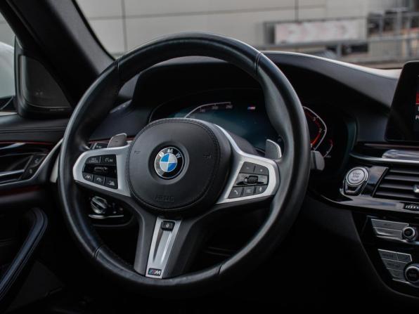 BMW 5 серии VII (G30/G31/G38) с пробегом 2020 года, цена 4 000 000 рублей, 125135 км, седан, Автокод Объявления