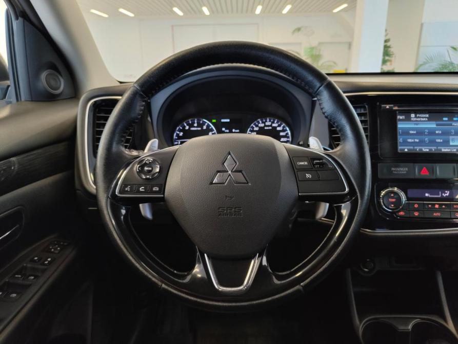 Mitsubishi Outlander III Рестайлинг 2 Санкт-Петербург  - изображение 15