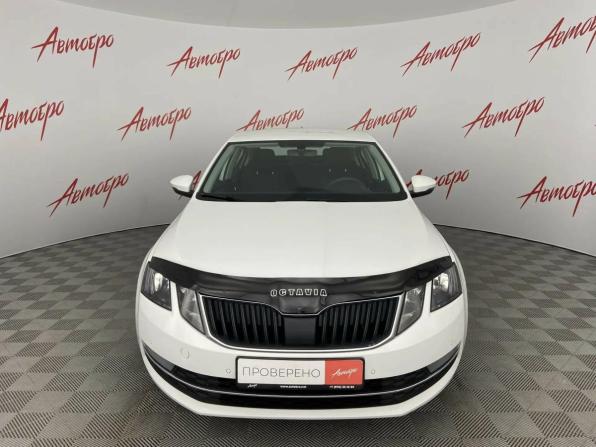 Skoda Octavia III (A7) Рестайлинг с пробегом 2019 года, цена 1 535 000 рублей, 172624 км, лифтбек, Автокод Объявления