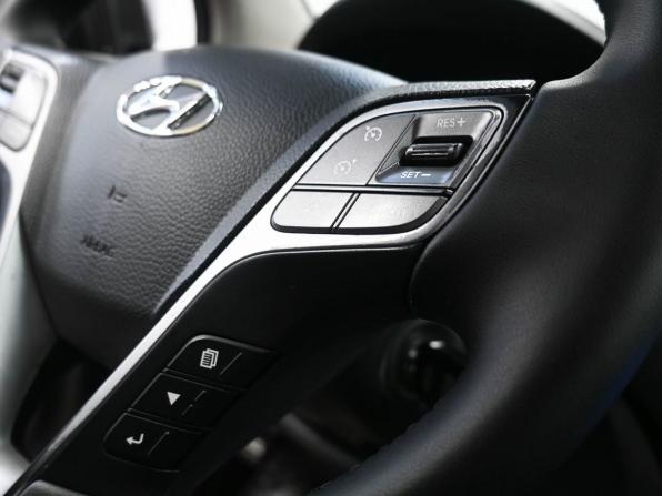Hyundai Santa Fe III с пробегом 2012 года, цена 1 849 900 рублей, 237132 км, внедорожник, Автокод Объявления