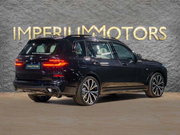 Новый BMW X7 I (G07) Рестайлинг 2026 года, цена 17 990 000 рублей, внедорожник, Автокод Объявления