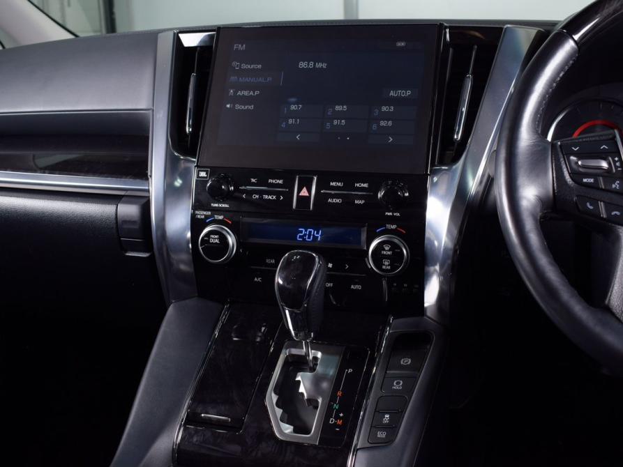 Toyota Alphard III Рестайлинг Кемерово  - изображение 19