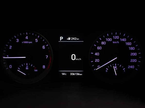Hyundai Tucson III Рестайлинг с пробегом 2018 года, цена 1 577 000 рублей, 336133 км, внедорожник, Автокод Объявления
