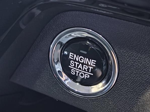 Honda Stepwgn V Рестайлинг с пробегом 2019 года, цена 2 250 000 рублей, 66403 км, минивэн, Автокод Объявления