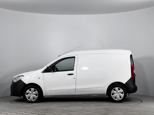 Renault Dokker I с пробегом 2018 года, цена 930 000 рублей, 270000 км, компактвэн, Автокод Объявления
