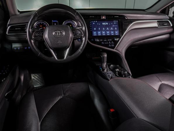 Toyota Camry VIII (XV70) с пробегом 2020 года, цена 2 899 000 рублей, 91920 км, седан, Автокод Объявления