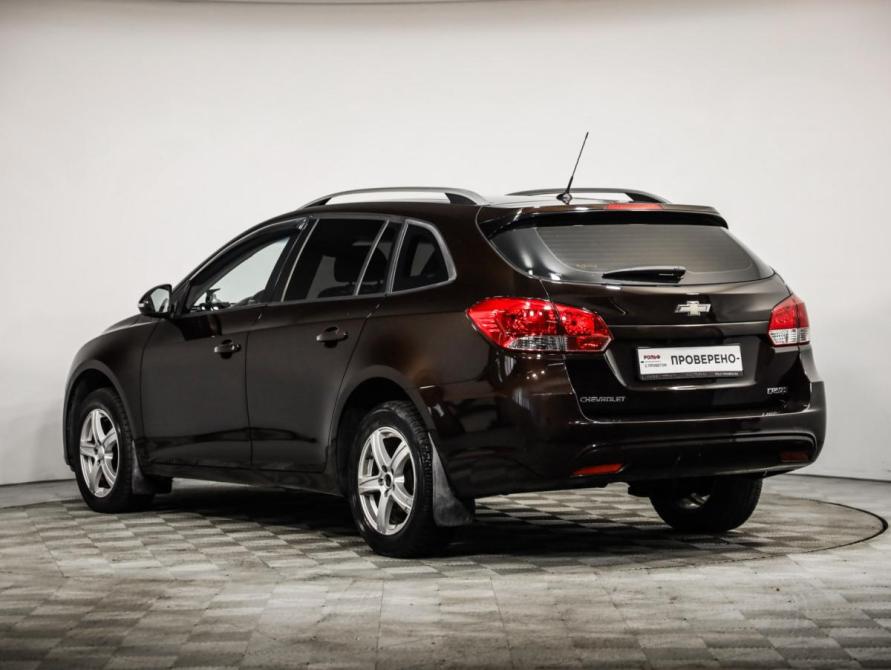 Chevrolet Cruze I Рестайлинг Санкт-Петербург  - изображение 8