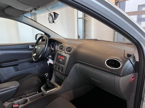 Ford Focus II Рестайлинг с пробегом 2011 года, цена 570 000 рублей, 199071 км, седан, Автокод Объявления