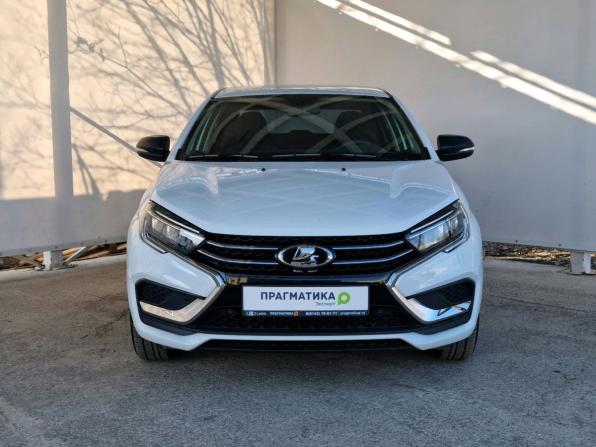 Lada (ВАЗ) Vesta I Рестайлинг (NG) с пробегом 2024 года, цена 1 345 000 рублей, 23047 км, седан, Автокод Объявления