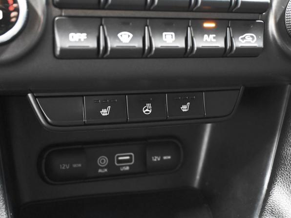 Kia Sportage IV с пробегом 2018 года, цена 1 750 000 рублей, 176312 км, внедорожник, Автокод Объявления