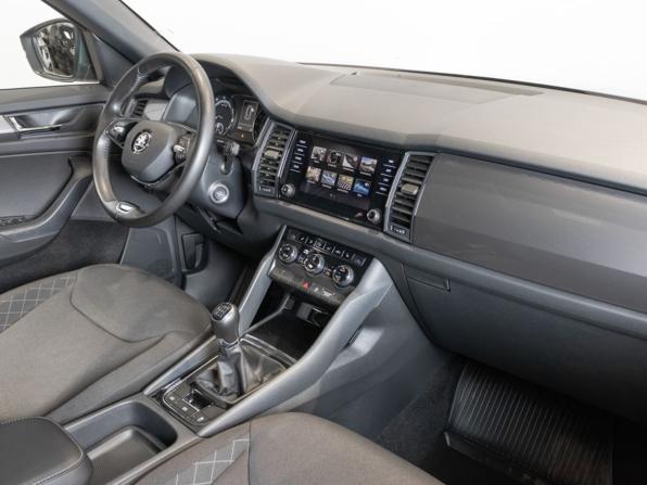 Skoda Kodiaq I с пробегом 2021 года, цена 2 377 200 рублей, 83987 км, внедорожник, Автокод Объявления
